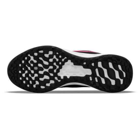 Nike Revolution 6 NN